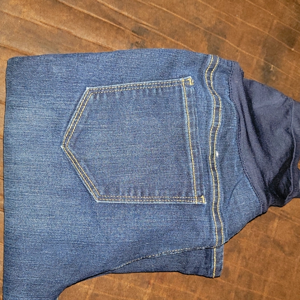 Old navy maternity skinny